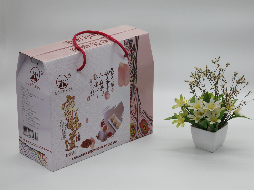 月圓中秋思鄉情，云腿月餅情意濃！云南升達火腿食品集團月餅禮盒定做